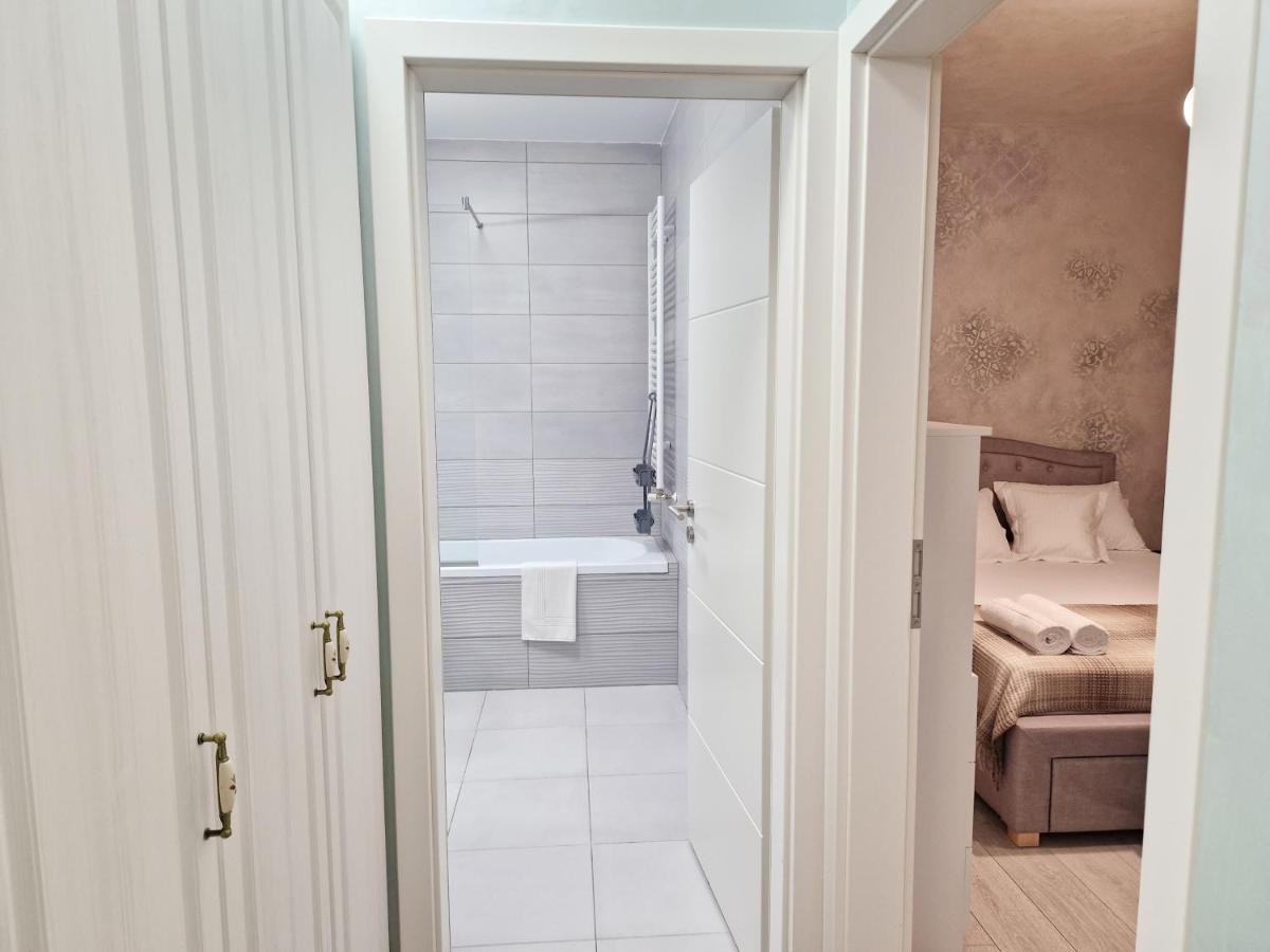 Mirvana Apartments Legacy Residence Тимишоара Экстерьер фото