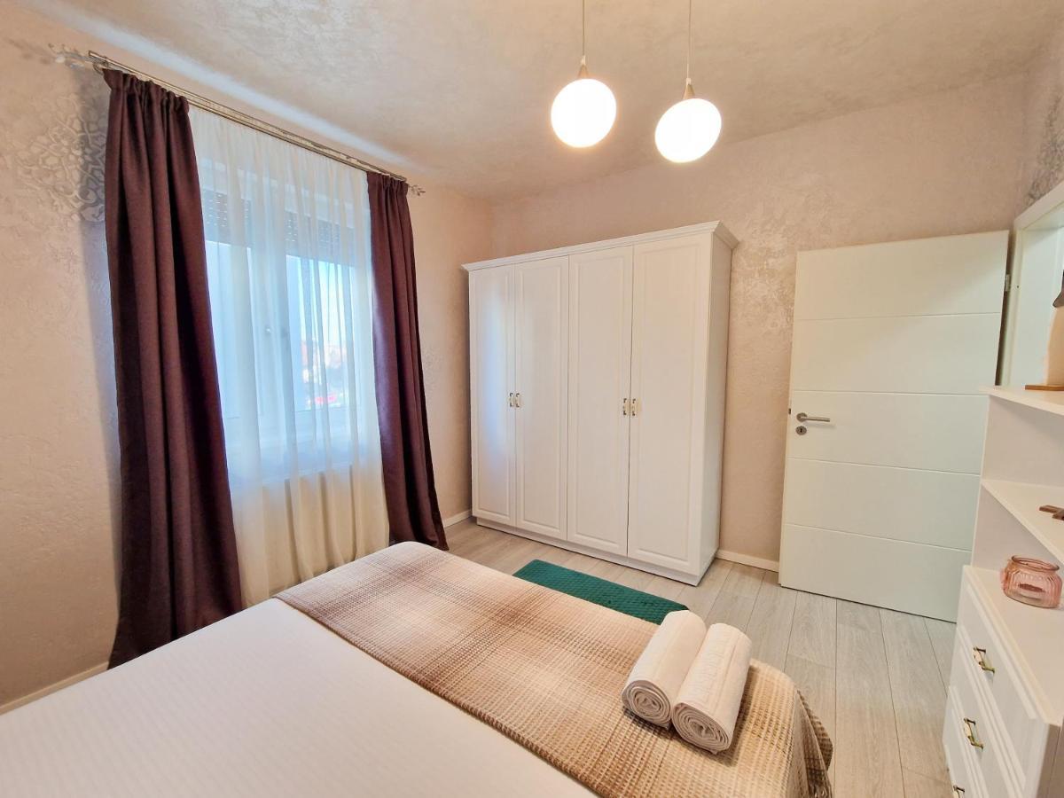 Mirvana Apartments Legacy Residence Тимишоара Экстерьер фото